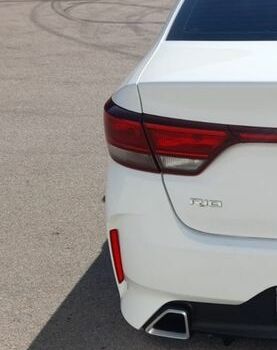 Белый Киа Рио, объемом двигателя 1.59 л и пробегом 41 тыс. км за 14122 $, фото 1 на Automoto.ua