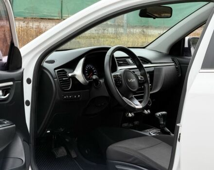 Белый Киа Рио, объемом двигателя 1.6 л и пробегом 30 тыс. км за 15600 $, фото 17 на Automoto.ua