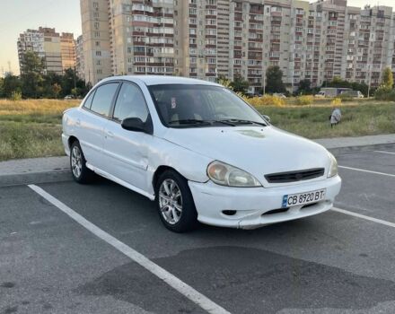 Білий Кіа Ріо, об'ємом двигуна 1.5 л та пробігом 200 тис. км за 1500 $, фото 1 на Automoto.ua