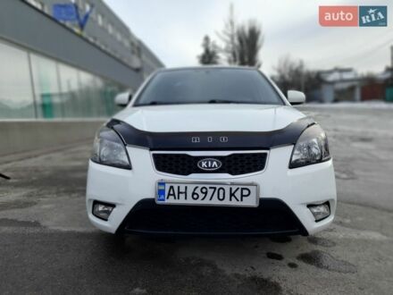Белый Киа Рио, объемом двигателя 1.4 л и пробегом 91 тыс. км за 5800 $, фото 1 на Automoto.ua