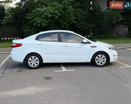 Білий Кіа Ріо, об'ємом двигуна 1.4 л та пробігом 157 тис. км за 6200 $, фото 1 на Automoto.ua