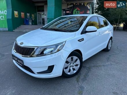 Білий Кіа Ріо, об'ємом двигуна 1.4 л та пробігом 162 тис. км за 6999 $, фото 1 на Automoto.ua