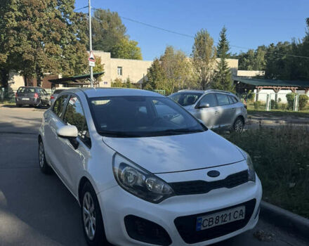 Белый Киа Рио, объемом двигателя 1.25 л и пробегом 172 тыс. км за 5999 $, фото 1 на Automoto.ua
