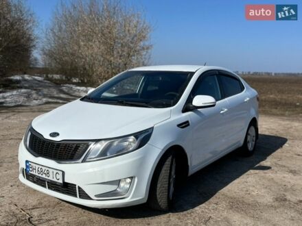 Білий Кіа Ріо, об'ємом двигуна 1.59 л та пробігом 220 тис. км за 6000 $, фото 1 на Automoto.ua