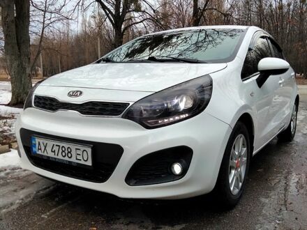 Кіа Ріо 2011 у Харкові на Automoto.ua Білий Кіа Ріо, об'ємом двигуна 1.2 л та пробігом 169 тис. км за 6800 $, фото 1 на Automoto.ua