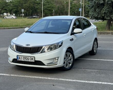 Белый Киа Рио, объемом двигателя 1.4 л и пробегом 157 тыс. км за 6400 $, фото 1 на Automoto.ua