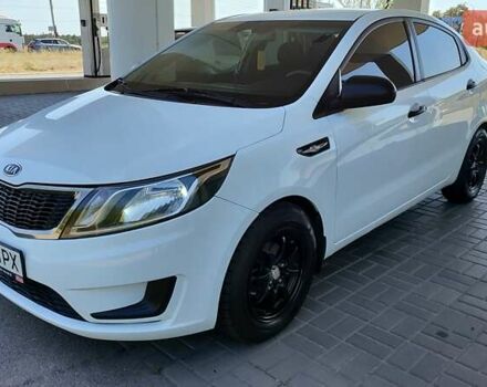 Белый Киа Рио, объемом двигателя 1.4 л и пробегом 158 тыс. км за 6500 $, фото 1 на Automoto.ua