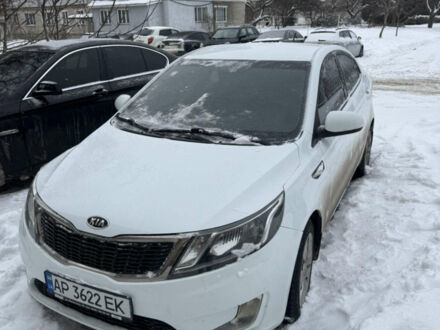 Білий Кіа Ріо, об'ємом двигуна 1.4 л та пробігом 136 тис. км за 6300 $, фото 1 на Automoto.ua