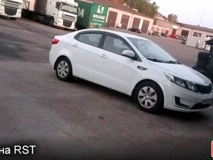 Белый Киа Рио, объемом двигателя 1.4 л и пробегом 81 тыс. км за 8999 $, фото 1 на Automoto.ua