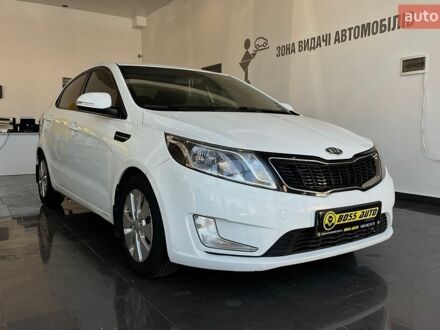 Белый Киа Рио, объемом двигателя 1.59 л и пробегом 182 тыс. км за 7300 $, фото 1 на Automoto.ua