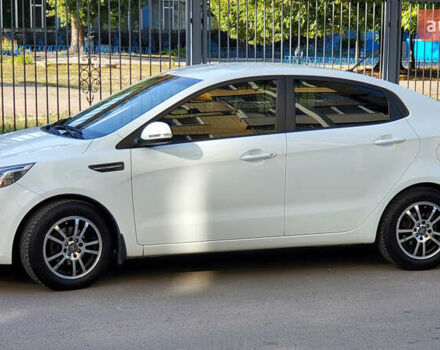 Білий Кіа Ріо, об'ємом двигуна 1.59 л та пробігом 109 тис. км за 8700 $, фото 1 на Automoto.ua