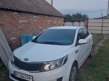 Белый Киа Рио, объемом двигателя 1.4 л и пробегом 266 тыс. км за 6900 $, фото 1 на Automoto.ua