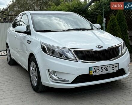 Білий Кіа Ріо, об'ємом двигуна 1.6 л та пробігом 82 тис. км за 9600 $, фото 1 на Automoto.ua
