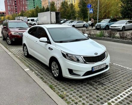 Білий Кіа Ріо, об'ємом двигуна 1.4 л та пробігом 118 тис. км за 6899 $, фото 1 на Automoto.ua