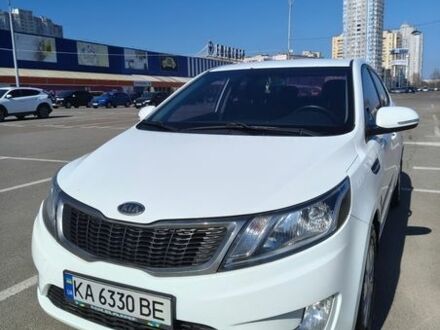 Белый Киа Рио, объемом двигателя 1.59 л и пробегом 124 тыс. км за 7700 $, фото 1 на Automoto.ua
