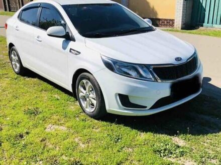 Киа Рио 2012 в Бобровице на Automoto.ua Белый Киа Рио, объемом двигателя 1.4 л и пробегом 89 тыс. км за 8300 $, фото 1 на Automoto.ua