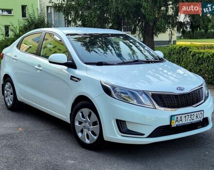 Білий Кіа Ріо, об'ємом двигуна 1.4 л та пробігом 143 тис. км за 9350 $, фото 1 на Automoto.ua