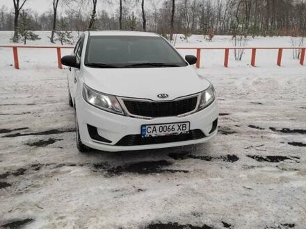 Белый Киа Рио, объемом двигателя 1.4 л и пробегом 98 тыс. км за 8600 $, фото 1 на Automoto.ua