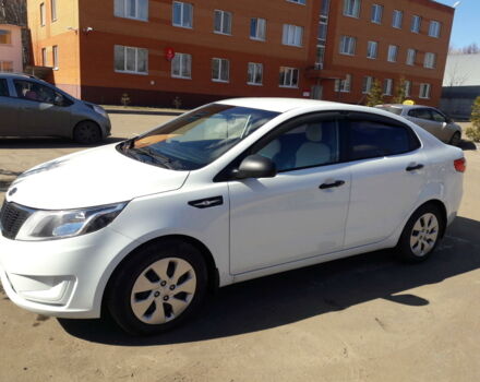 Білий Кіа Ріо, об'ємом двигуна 1.4 л та пробігом 93 тис. км за 7500 $, фото 1 на Automoto.ua