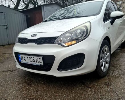 Белый Киа Рио, объемом двигателя 1.1 л и пробегом 155 тыс. км за 6200 $, фото 1 на Automoto.ua
