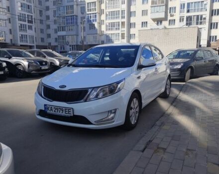 Белый Киа Рио, объемом двигателя 1.6 л и пробегом 198 тыс. км за 8000 $, фото 1 на Automoto.ua