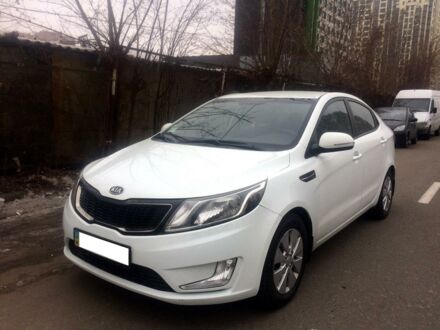 Белый Киа Рио, объемом двигателя 1.6 л и пробегом 96 тыс. км за 9999 $, фото 1 на Automoto.ua