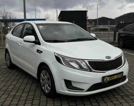 Білий Кіа Ріо, об'ємом двигуна 1.4 л та пробігом 200 тис. км за 6900 $, фото 1 на Automoto.ua