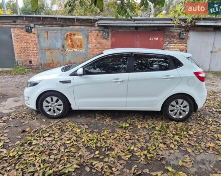 Білий Кіа Ріо, об'ємом двигуна 1.6 л та пробігом 127 тис. км за 8650 $, фото 1 на Automoto.ua