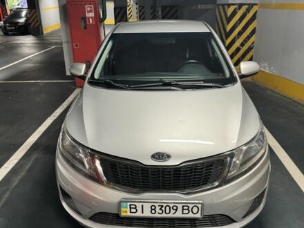 Кіа Ріо 2012 у Києві на Automoto.ua Білий Кіа Ріо, об'ємом двигуна 1.4 л та пробігом 183 тис. км за 7200 $, фото 1 на Automoto.ua