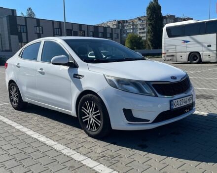 Белый Киа Рио, объемом двигателя 1.4 л и пробегом 228 тыс. км за 6700 $, фото 1 на Automoto.ua