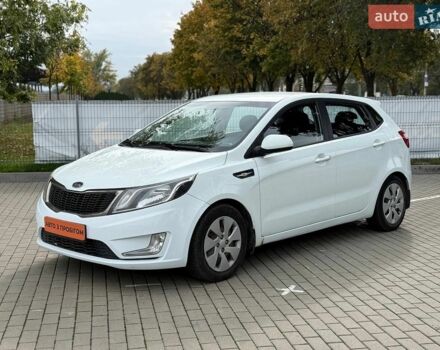 Білий Кіа Ріо, об'ємом двигуна 1.6 л та пробігом 99 тис. км за 8700 $, фото 1 на Automoto.ua