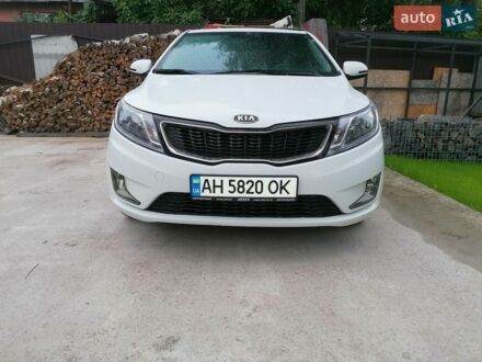 Білий Кіа Ріо, об'ємом двигуна 1.59 л та пробігом 223 тис. км за 6500 $, фото 1 на Automoto.ua