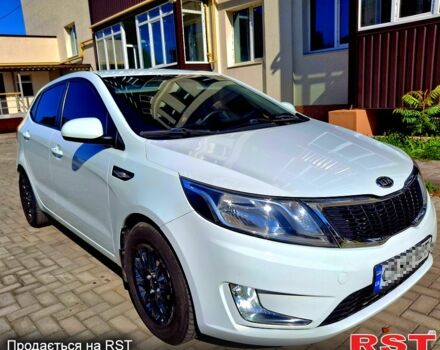Білий Кіа Ріо, об'ємом двигуна 1.6 л та пробігом 185 тис. км за 7899 $, фото 1 на Automoto.ua