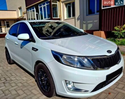 Білий Кіа Ріо, об'ємом двигуна 1.6 л та пробігом 185 тис. км за 7899 $, фото 1 на Automoto.ua