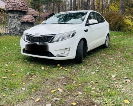 Білий Кіа Ріо, об'ємом двигуна 1.6 л та пробігом 280 тис. км за 8304 $, фото 1 на Automoto.ua