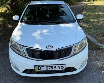 Білий Кіа Ріо, об'ємом двигуна 1.4 л та пробігом 129 тис. км за 7500 $, фото 1 на Automoto.ua