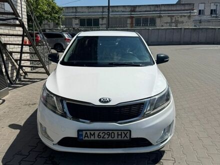 Білий Кіа Ріо, об'ємом двигуна 1.4 л та пробігом 221 тис. км за 5999 $, фото 1 на Automoto.ua
