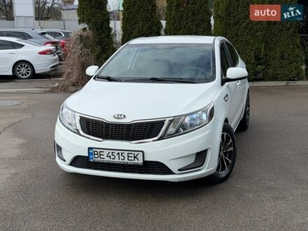 Білий Кіа Ріо, об'ємом двигуна 1.4 л та пробігом 139 тис. км за 8200 $, фото 1 на Automoto.ua