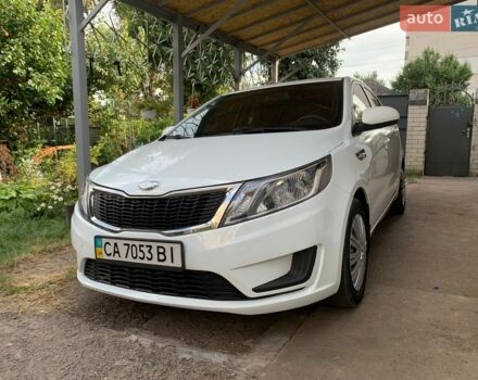 Белый Киа Рио, объемом двигателя 1.4 л и пробегом 195 тыс. км за 7500 $, фото 1 на Automoto.ua