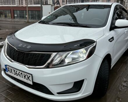 Белый Киа Рио, объемом двигателя 1.4 л и пробегом 106 тыс. км за 8500 $, фото 1 на Automoto.ua