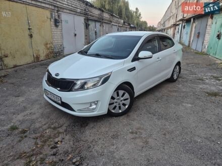 Белый Киа Рио, объемом двигателя 1.6 л и пробегом 156 тыс. км за 8700 $, фото 1 на Automoto.ua