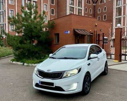 Білий Кіа Ріо, об'ємом двигуна 1.6 л та пробігом 98 тис. км за 8900 $, фото 1 на Automoto.ua