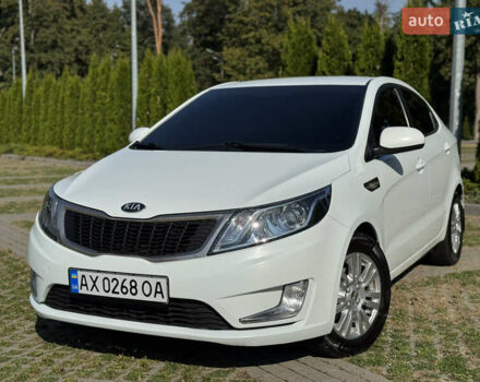 Білий Кіа Ріо, об'ємом двигуна 1.4 л та пробігом 185 тис. км за 6999 $, фото 1 на Automoto.ua