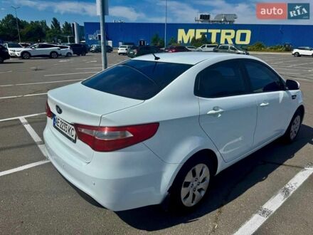 Белый Киа Рио, объемом двигателя 1.4 л и пробегом 179 тыс. км за 8300 $, фото 1 на Automoto.ua