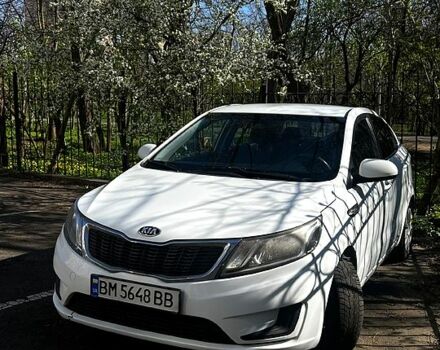 Белый Киа Рио, объемом двигателя 1.4 л и пробегом 176 тыс. км за 8000 $, фото 1 на Automoto.ua