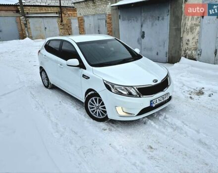 Білий Кіа Ріо, об'ємом двигуна 1.4 л та пробігом 132 тис. км за 8800 $, фото 1 на Automoto.ua