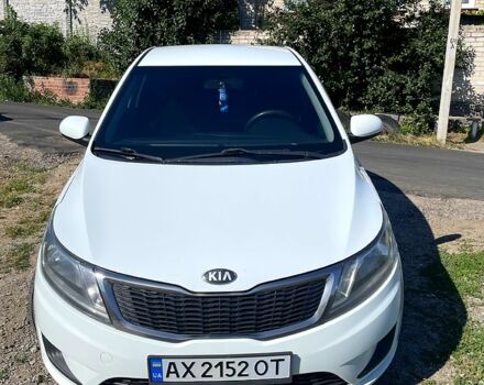 Білий Кіа Ріо, об'ємом двигуна 1.4 л та пробігом 0 тис. км за 6000 $, фото 1 на Automoto.ua