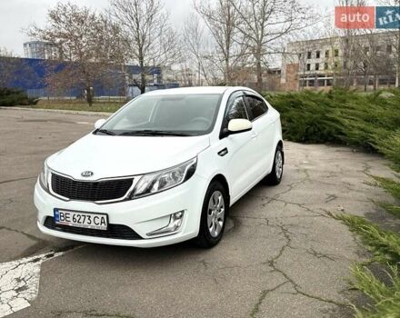 Белый Киа Рио, объемом двигателя 1.4 л и пробегом 140 тыс. км за 7800 $, фото 1 на Automoto.ua