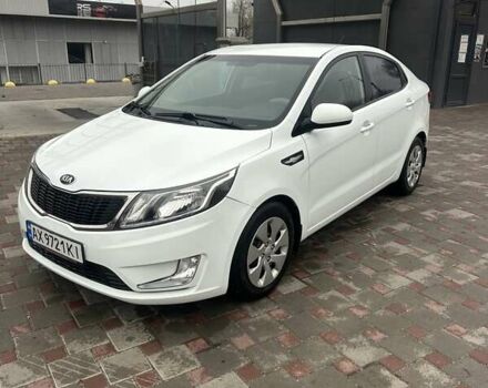Белый Киа Рио, объемом двигателя 1.4 л и пробегом 121 тыс. км за 8700 $, фото 1 на Automoto.ua