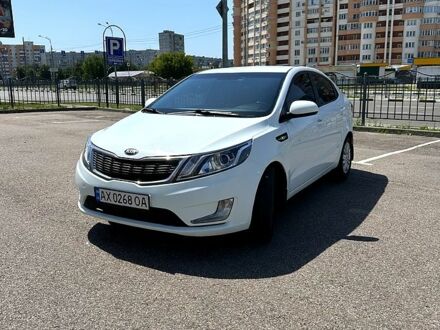 Белый Киа Рио, объемом двигателя 1.4 л и пробегом 184 тыс. км за 7300 $, фото 1 на Automoto.ua